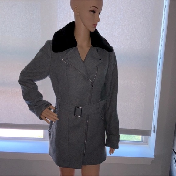 EXPRESS Buckle Belt Coat NWT - Picture 1 of 7